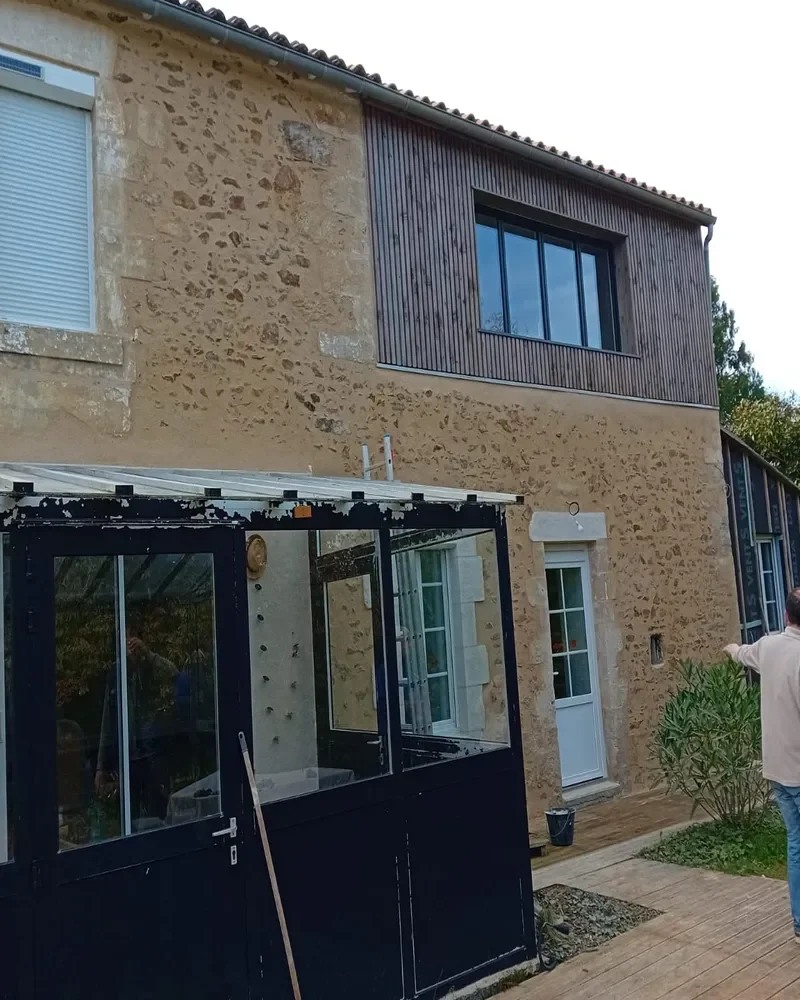 bardage Sylvain Fort, menuisier agenceur à Mervent (2)