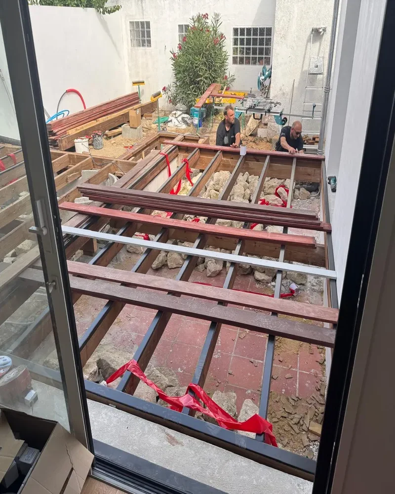 menuiserie exterieure Sylvain Fort, menuisier agenceur à Mervent